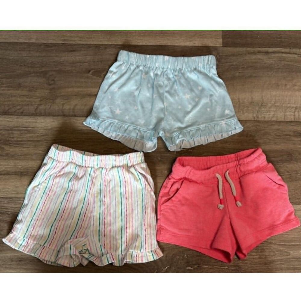 3 Girls 4T shorts